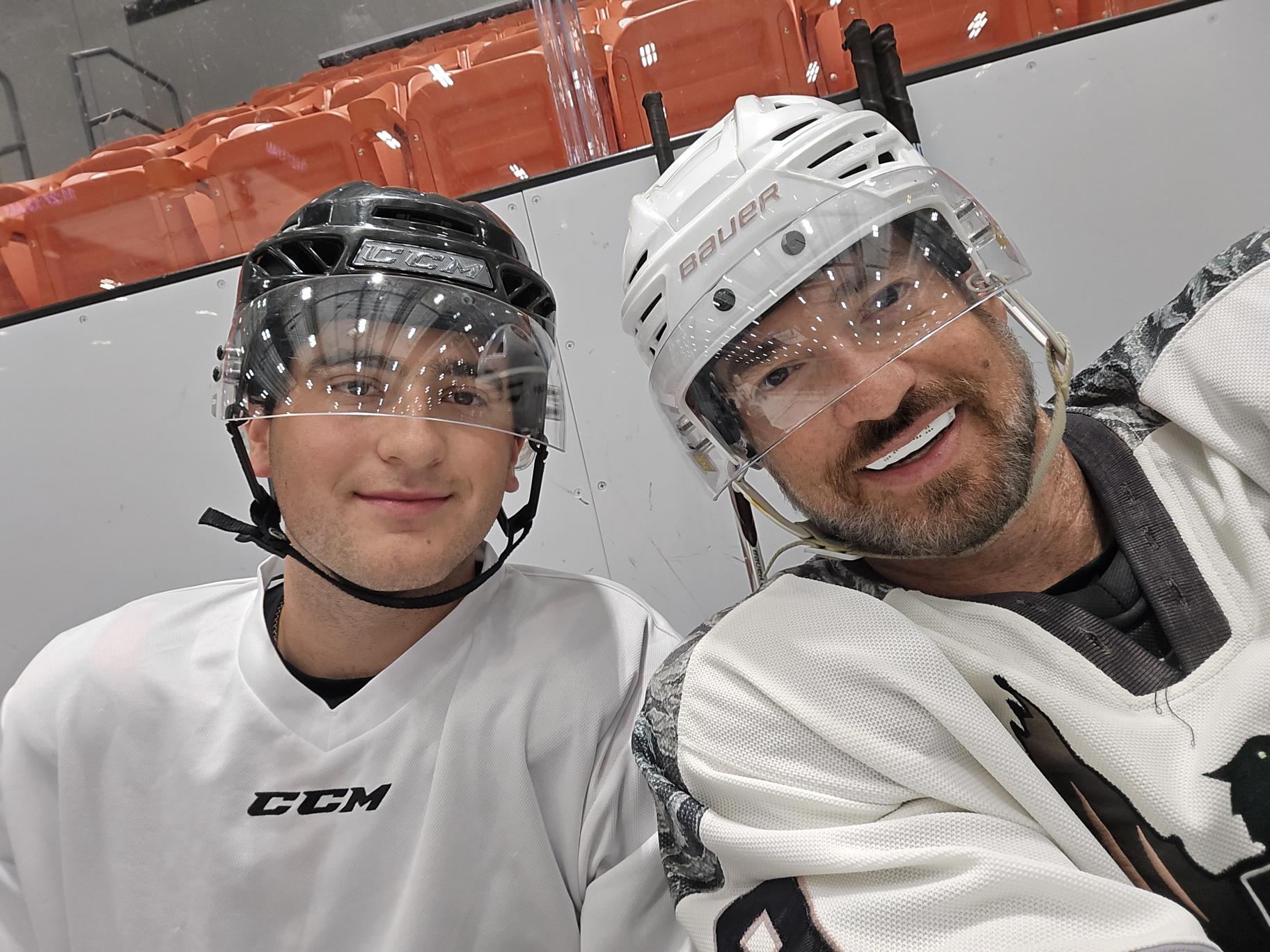 Steve Reinharz playing hockey